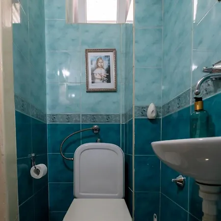 Central Charm Apartment