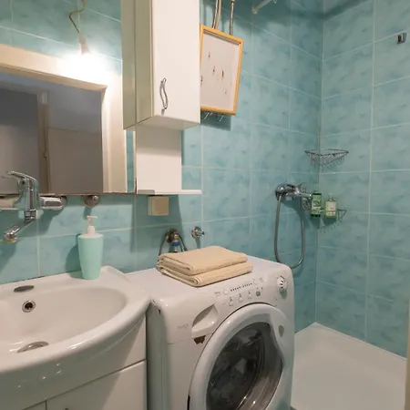 Apartment Central Charm